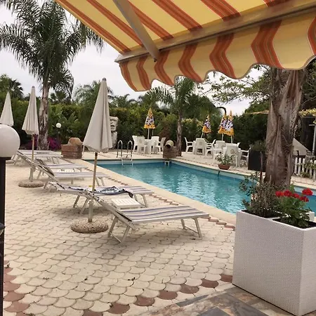 Conti ホテル ジャルディーニ・ナクソス