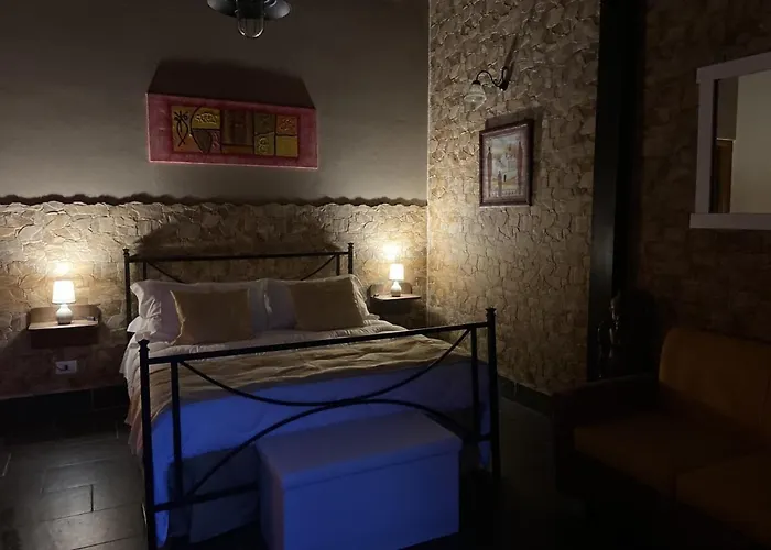 Conti מלון 3*